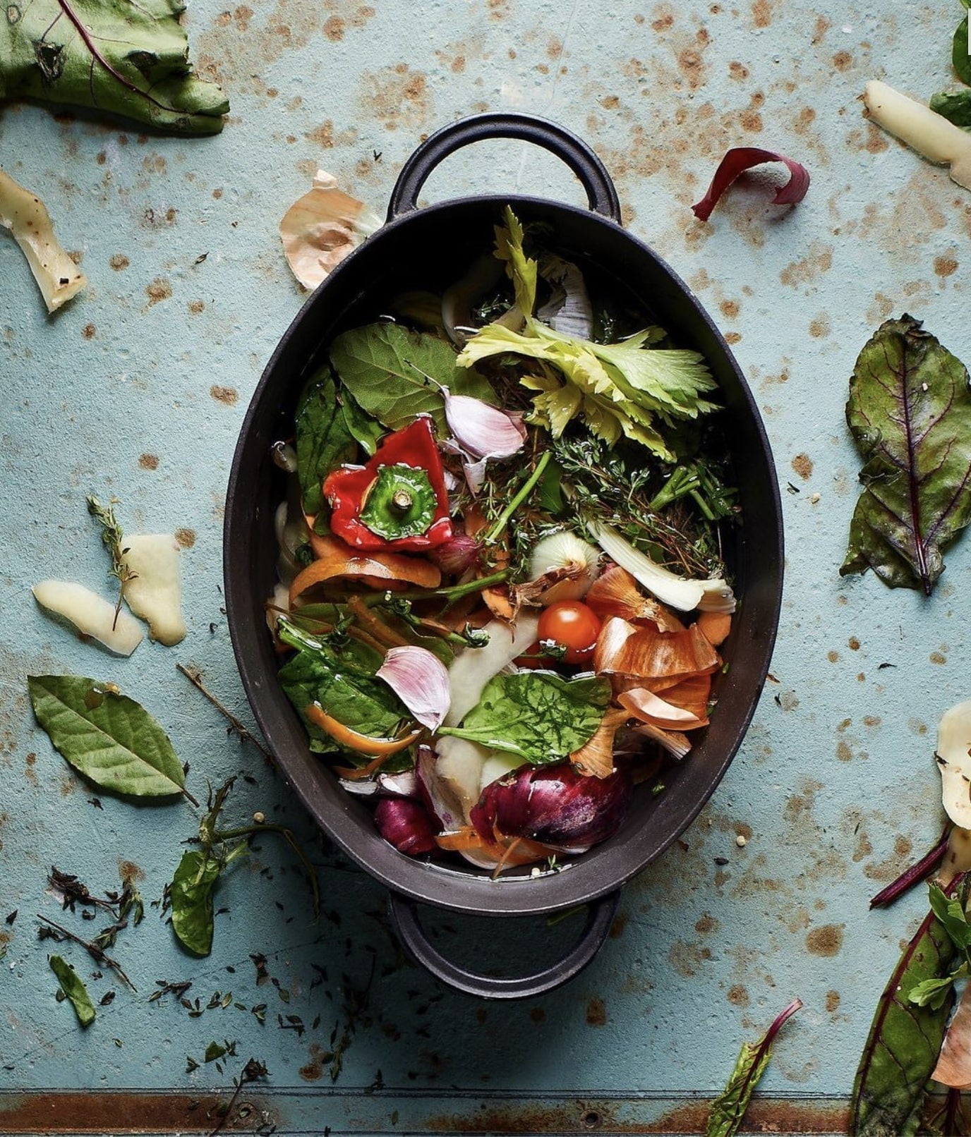 Simple Zero-Waste Vegetable Stock Recipe - Plastic Free Amsterdam