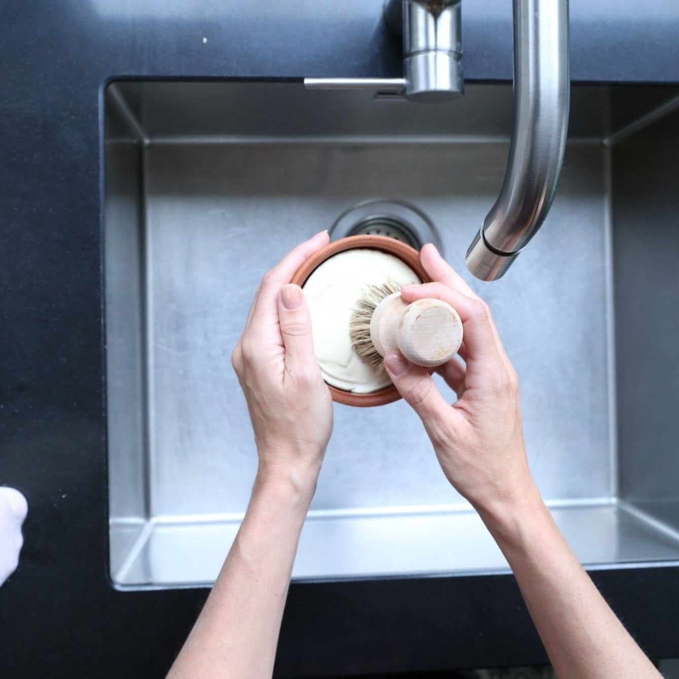 Refillable Solid Dish Soap - Plastic Free Amsterdam